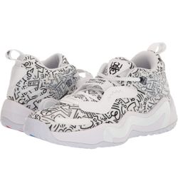 Adidas DON issue 3’s wore