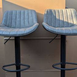 Set of 2 Art Leon Swivel Bar Stools