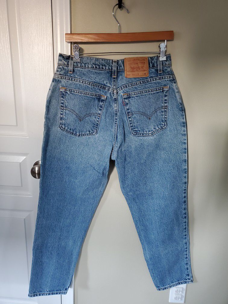 LEVI'S 550 High Rise Vintage 90s mom jeans denim size 12 petite relaxed fit