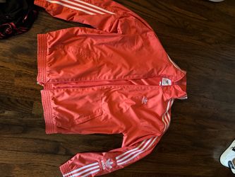 🔥 8-Piece Premium Jacket & Sweater Bundle – Excellent Condition
