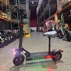 Electric scooter