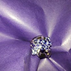 Genuine, Natural TANZANITE Ring, 1.25 Tcw,  Set In Solid Sterling Silver, Size 5-6 . Blue/Lavender.   Hallmark 925.