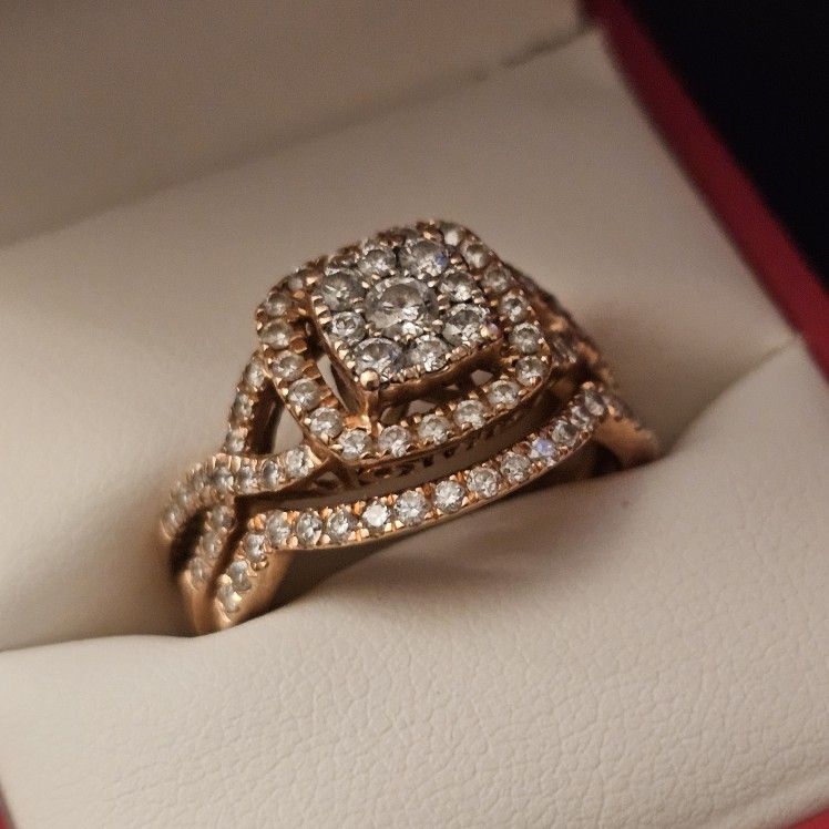 14k Rose Gold 1CTW Engagement Ring Set