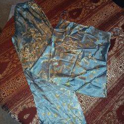 Women's Small Silk Sleepwear