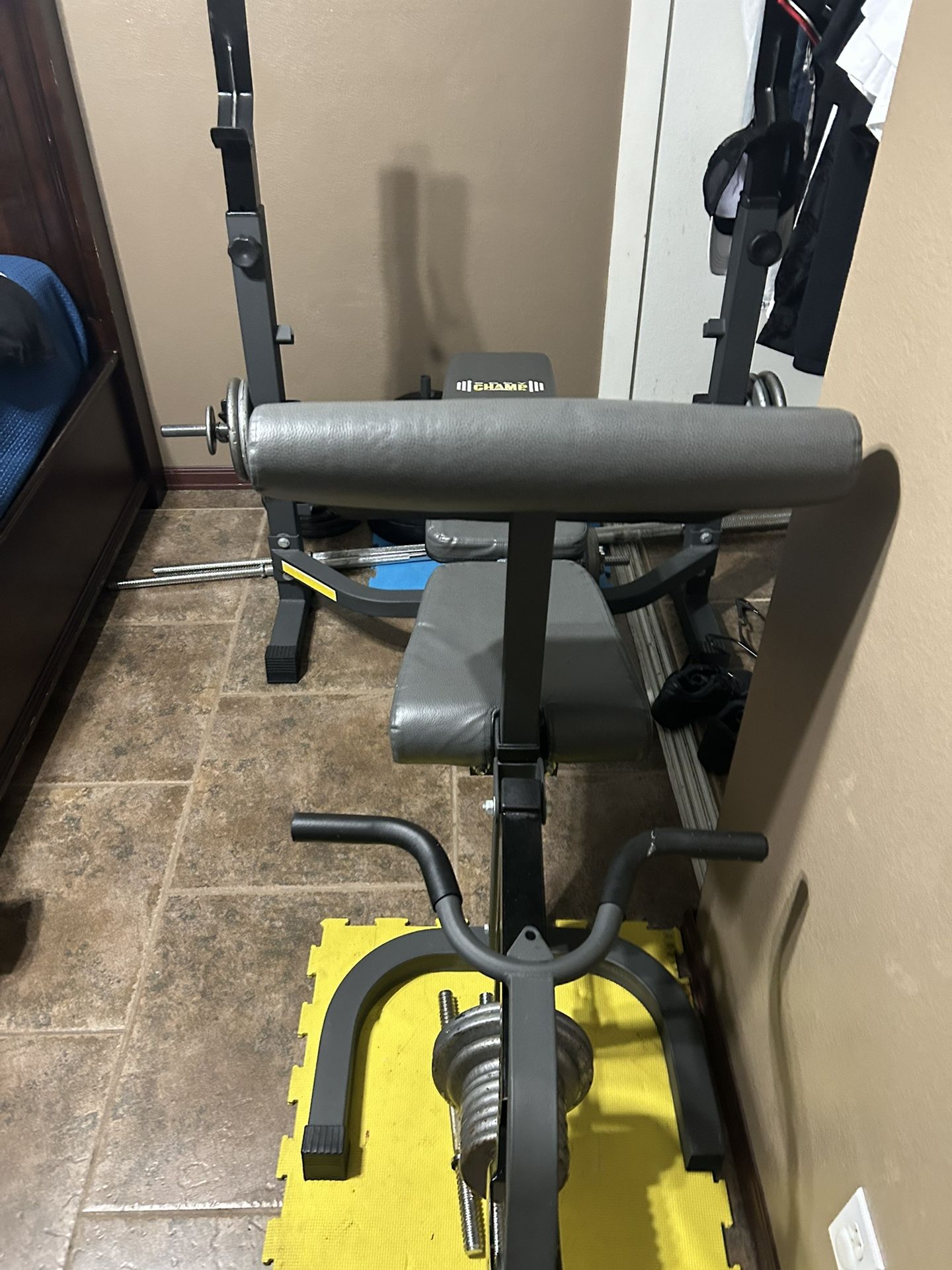 Bench Press With Bars, Accessories And Over 300lbs