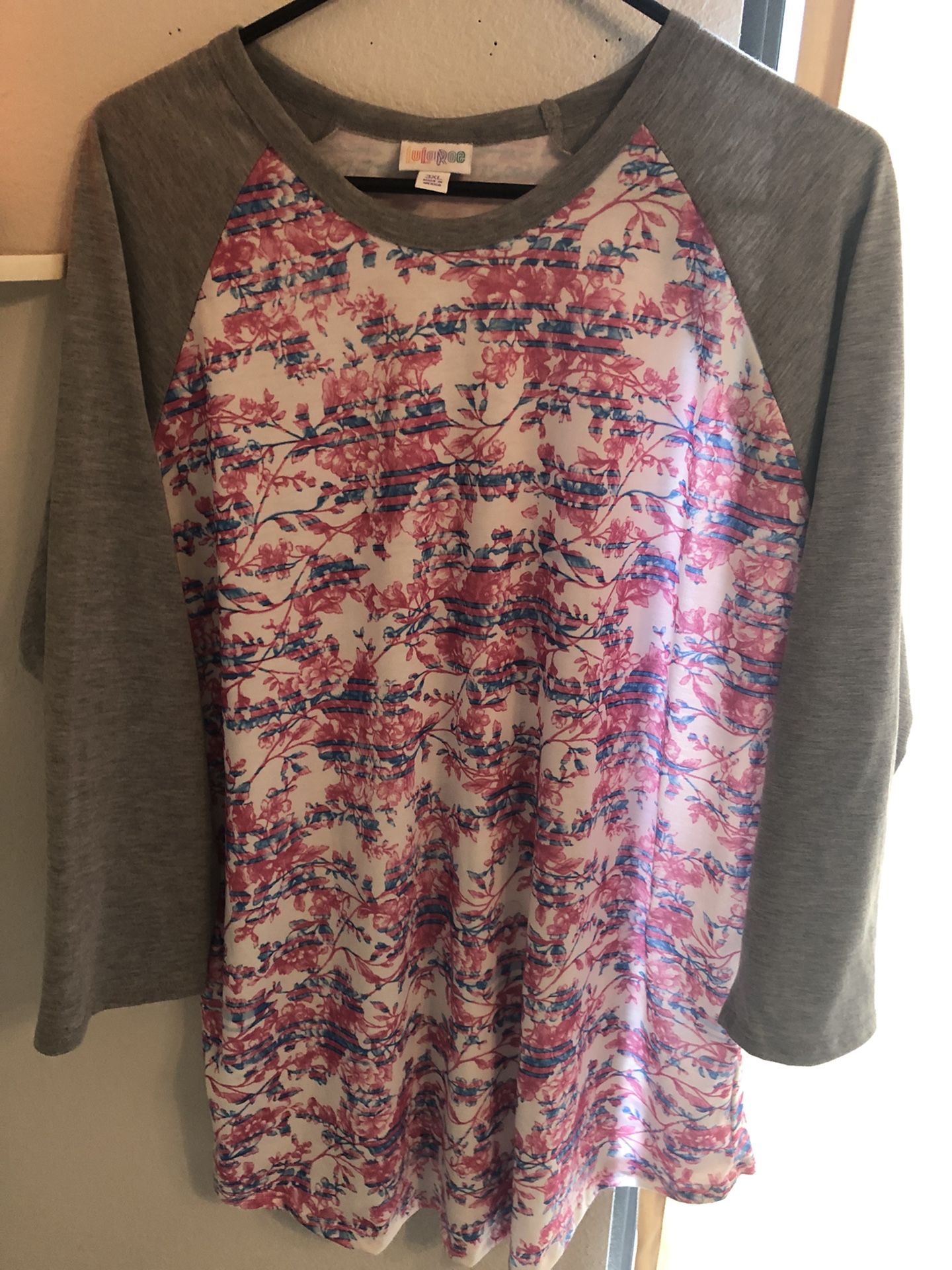 Lularoe Randy Top 3XL