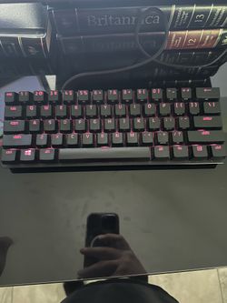 RAZR HUNTSMEN 70% Keyboard