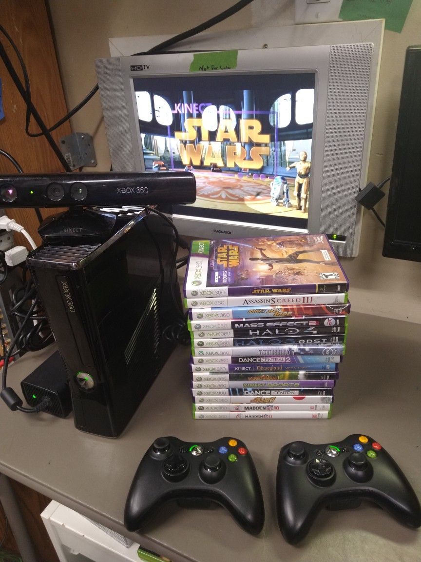 250gb Black Xbox 360 With 2 Wireless Controllers, Kinect Sensor And 15 Games