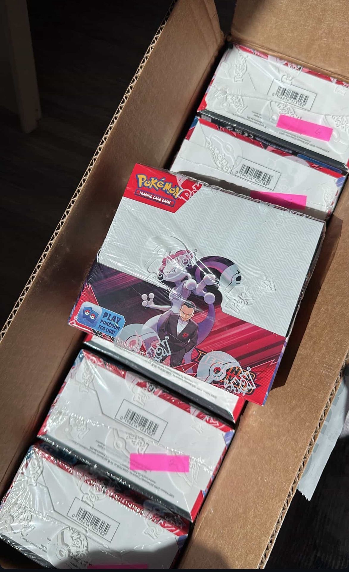 POKEMON : DESTINED RIVELS BOOSTER BOXES SEAL
