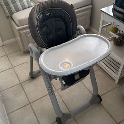 Chicco Polly Progress 5-in-1 Highchair