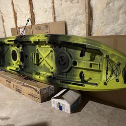 Vibe Yellowfin 130T Tandem Kayak & Thule Rack! Reduced To Sell Fast! Need Space!