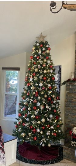 artificial Christmas tree