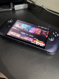 Lenovo Legion Go S Handheld Gaming PC + FREE Steam Link