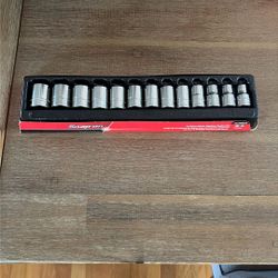 Snap On - 13 Piece Metric 12-24 1/2 Inch Set Shallow 
