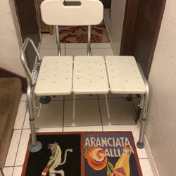 Transfer Bench or Shower Chair Price 30$. Pick Up.  E.  Side.  Tacoma 