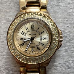 Gold Scoop Watch - Rhinestone Bezel - Working!