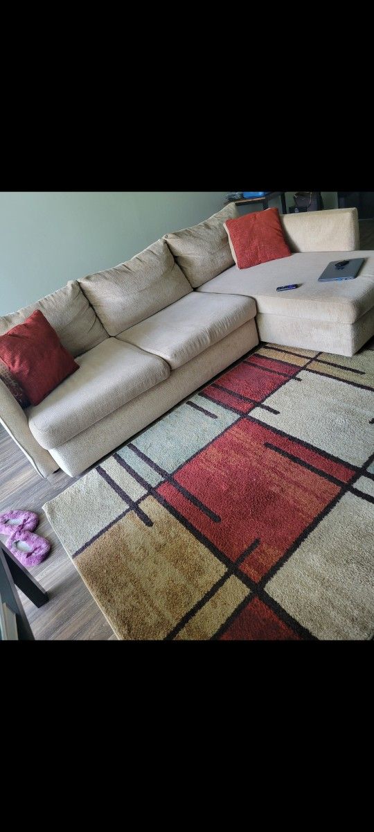 Sectional & Rug Sold Together