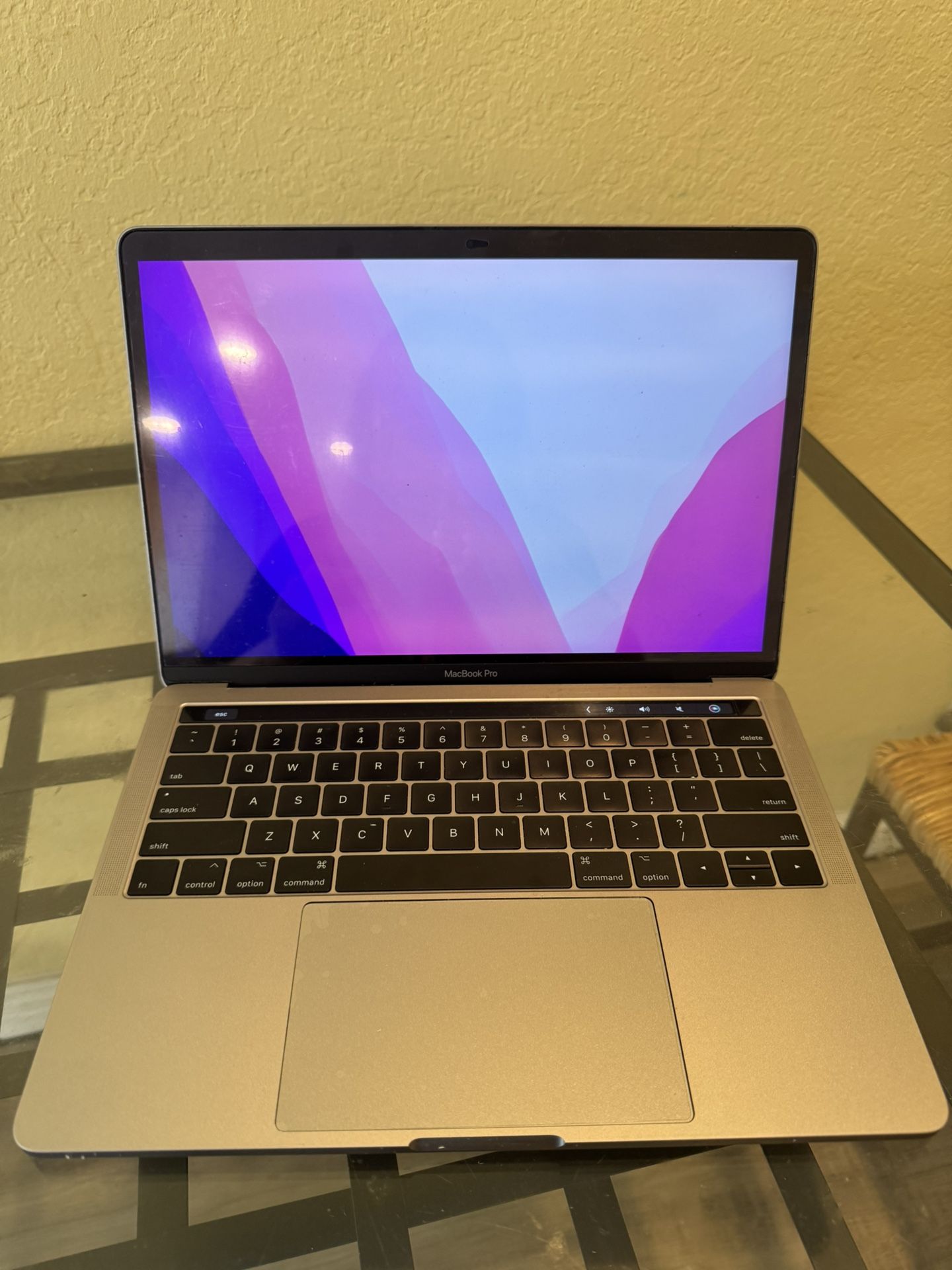 Apple MacBook Pro 13in 2017 500GB, Intel Core i5