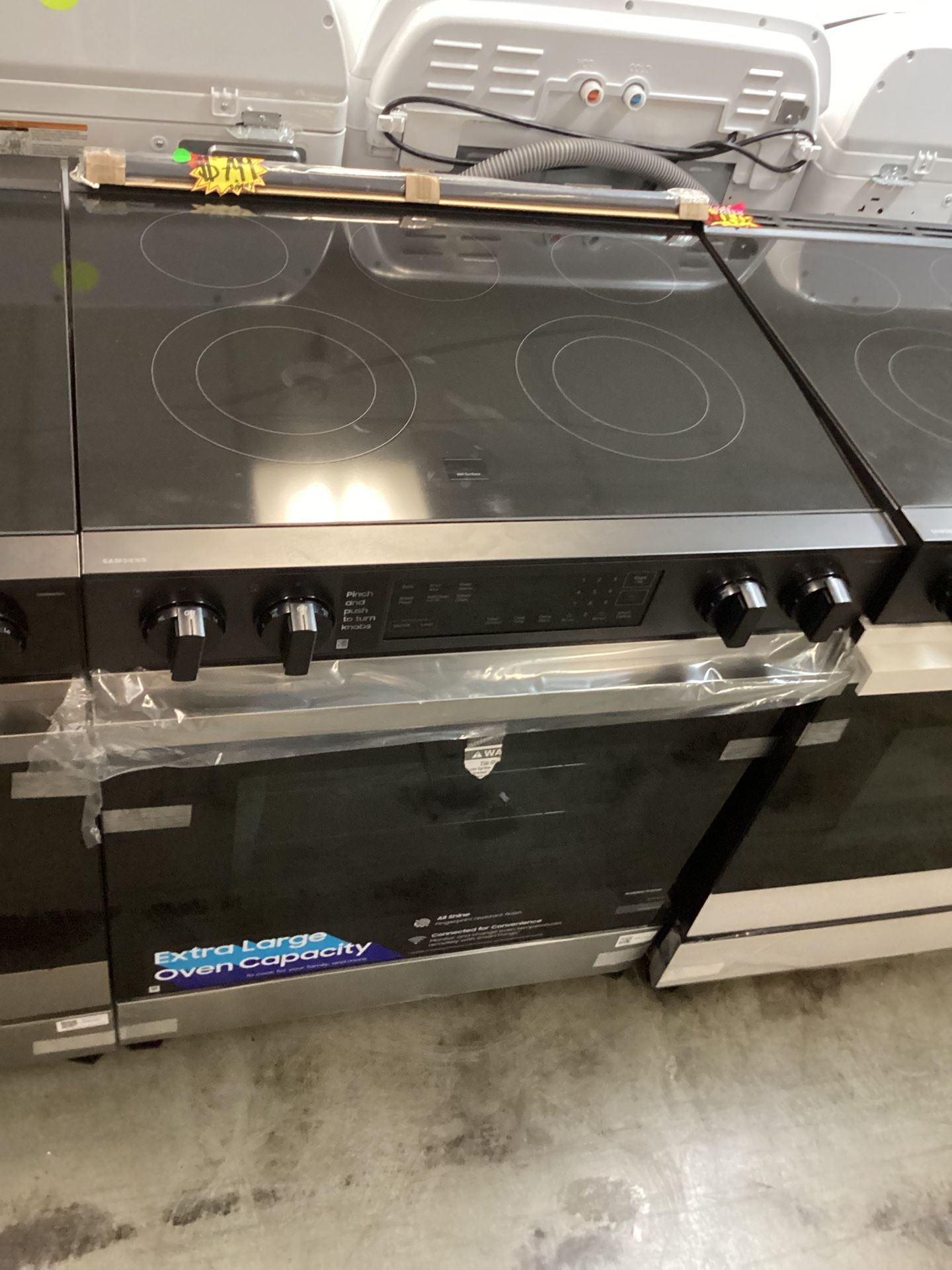 New Samsung Bespoke Electric Range 30” Inch Wide Smart