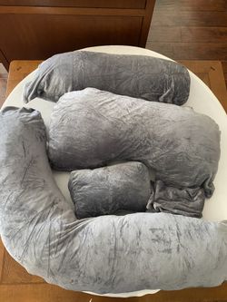 Pregnancy Pillow That Can Be Detached By Pieces 