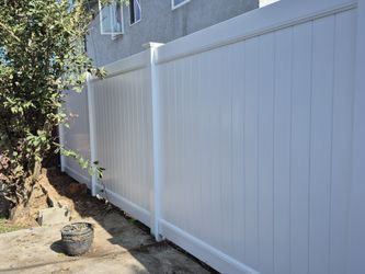 Vinyl Fence 