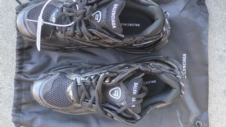 Balenciaga Runner Sneakers Black