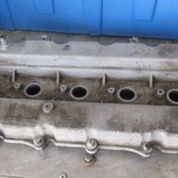 Valve Cover Chevy Trailblazer 07 