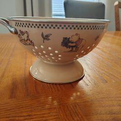 Vintage Winnie The Pooh Strainer 