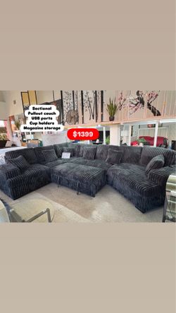 Sectional pull out couch