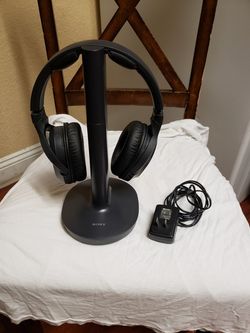 SONY WIRELESS HEADPHONES TMR-RF995R