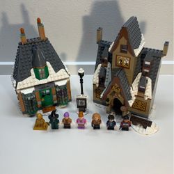 Lego Harry Potter Hogwarts Hogsmeade Village 76388