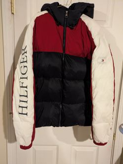 Men's Puffer Jacket With Hood