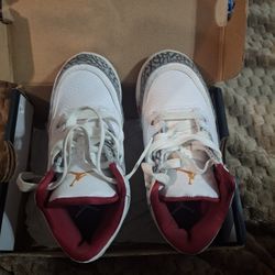 JORDAN  3 RETRO (PS)