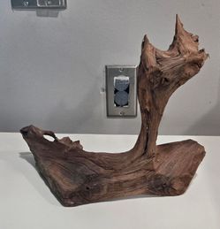 Aquarium driftwood