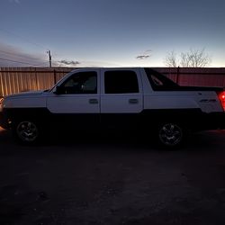 2002 Chevrolet Avalanche