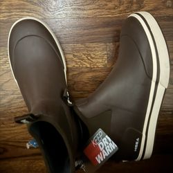 rain boots size 12