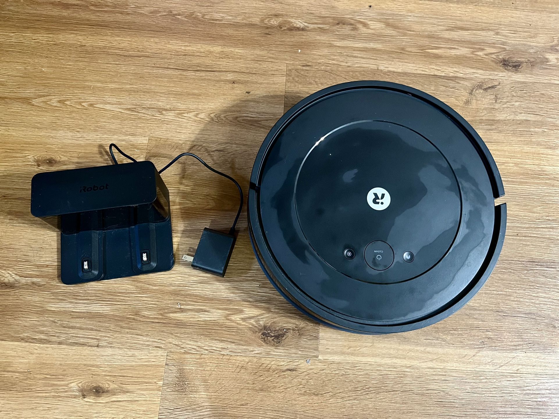 Roomba Vacuum