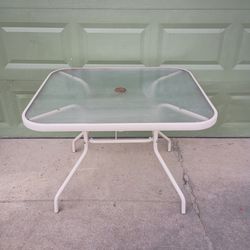 Outdoor square patio table