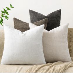 Set of 4 Soft Textured Decorative Throw Pillow Covers 18x18 Inch Cozy Farmhouse Cushion Cover Square Accent Pillow Cases for Bed Couch Sofa Living Roo