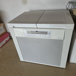 Kimchi Refrigerator Chest. Two Drawer. Samsung Brand.  Good Working Condition. 
