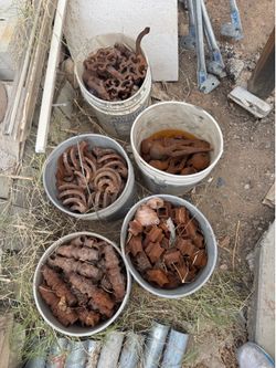 Iron doors decorations between 200-300 pieces