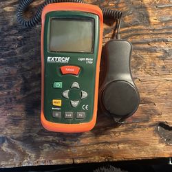 ExTech Instruments Light Meter 300