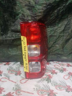 2021-22 Ford Ranger Right Tail Light Regular