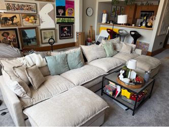 4 seat Couch