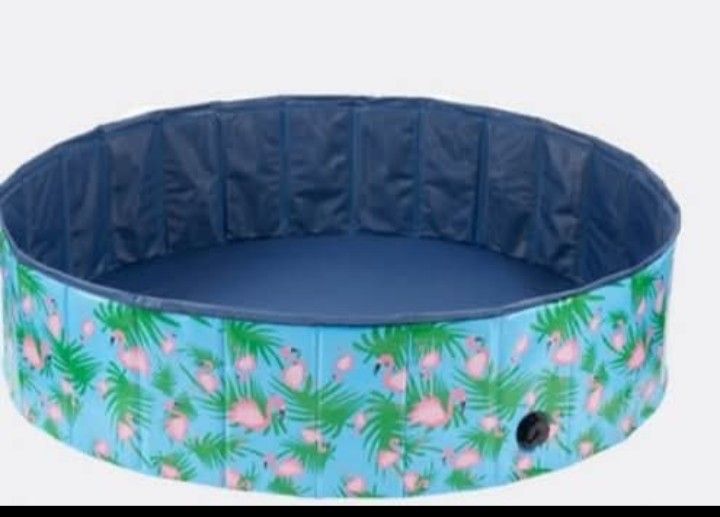 Pet swimming pool 31.5 in D x 7.87 in H