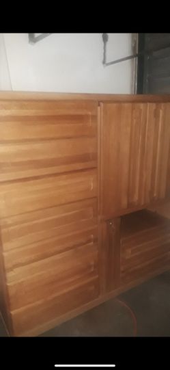 Dresser TV stand has a lot of drawers