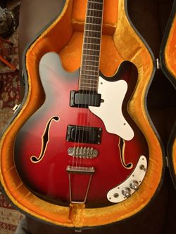 Vintage 1972 Mosrite Celebrity Guitar Cherry Sunburst (Excellent Shape) Case Included