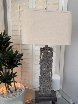 Table lamp carved base linen lamp shade