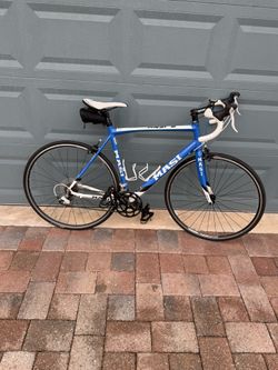 Mais ALARE  56 Cmroad  Bike, Aluminum Frame, Carbon Fiber, Fork 