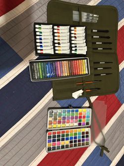 ART SUPPLIES BUNDLE